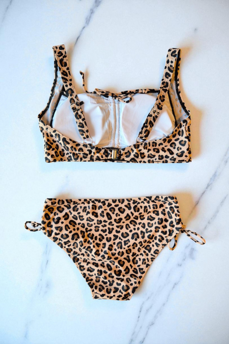 Costum de baie dama, 2 piese, sutien tip bustiera si slip clasic, maro animal print, 5002 [2]