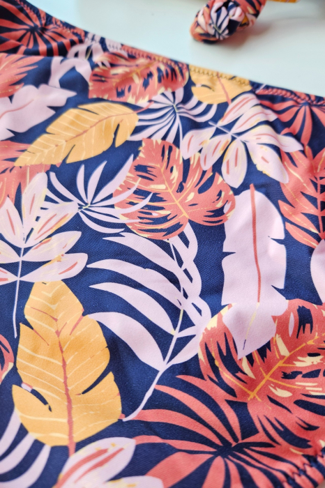 Costum de baie doua piese, marime mare, imprimeu floral, multicolor, exotic Flower embody.ro [4]