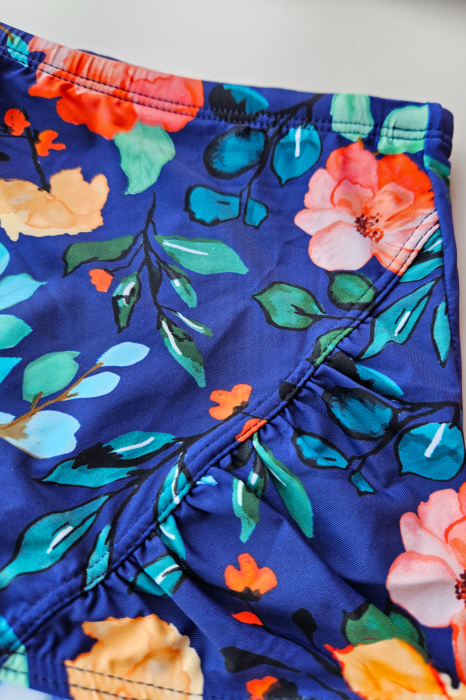 Costum de baie doua piese, marime mare, sutien bustiera, tropical, bleumarin embody.ro [4]