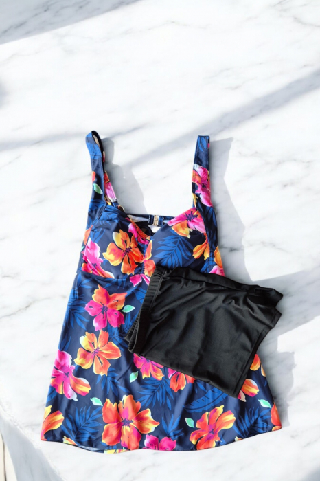 Costum de baie marime mare tip tankini, doua piese, fusta si pantaloni scurti, embody.ro [2]