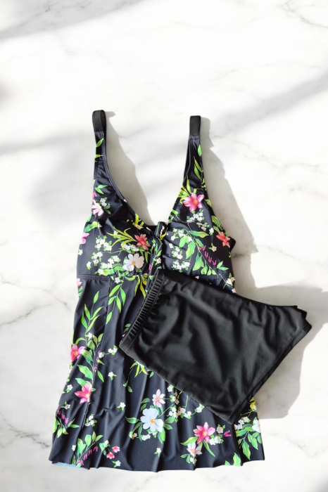 Costum de baie marime mare tip tankini, doua piese, fusta si pantaloni scurti, floral, embody.ro [2]