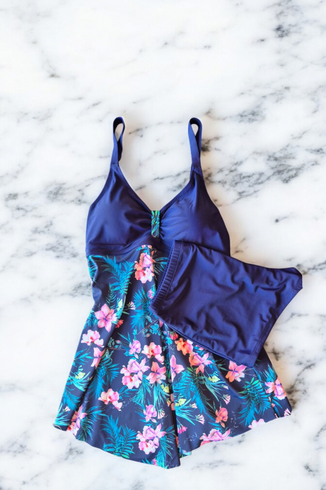 Costum de baie marime mare tip tankini, doua piese, fusta si pantaloni scurti, albastru, Queen , embody.ro [2]