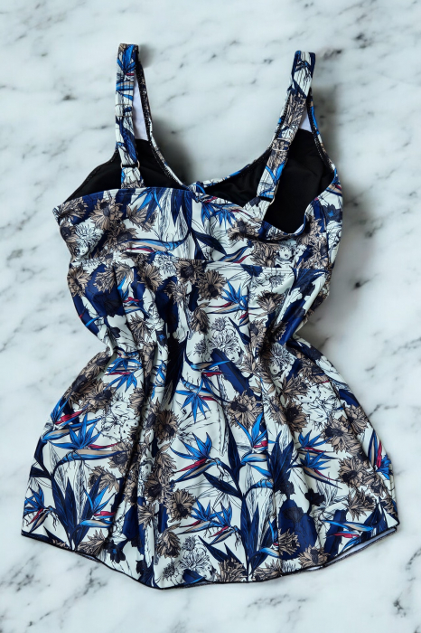 Costum de baie marime mare tip tankini, doua piese, fusta si pantaloni scurti, floral, albastru, embody.ro [3]