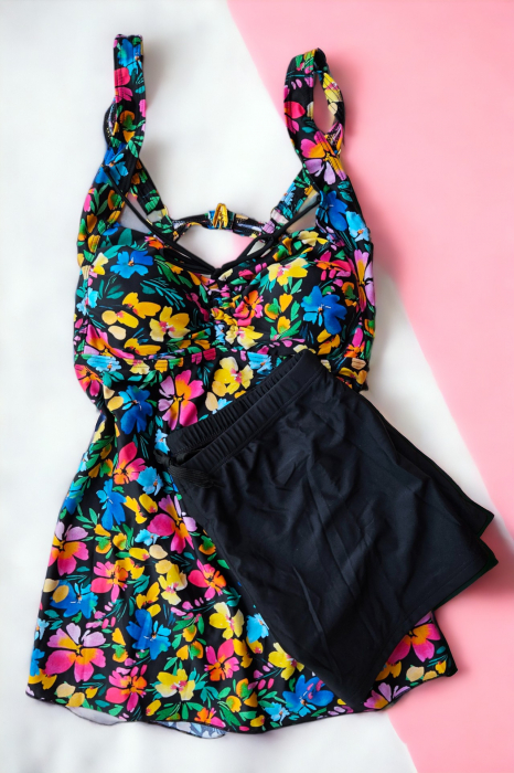 Costum de baie marime mare tip tankini, doua piese, rochita si pantaloni scurti, floral, multicolor, embody.ro [2]