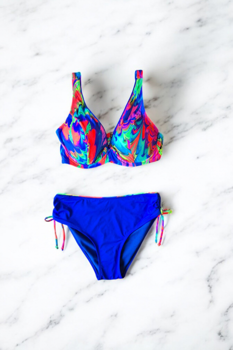 Costume de Baie Doua piese, Marime Mare- top colorat stil vibrant slip albastru, 88086 [2]