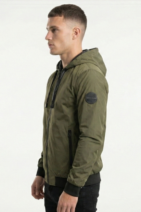 Geaca barbati din fas subtire cu gluga fixa si buzunare cu fermoar kaki 7171 [3]