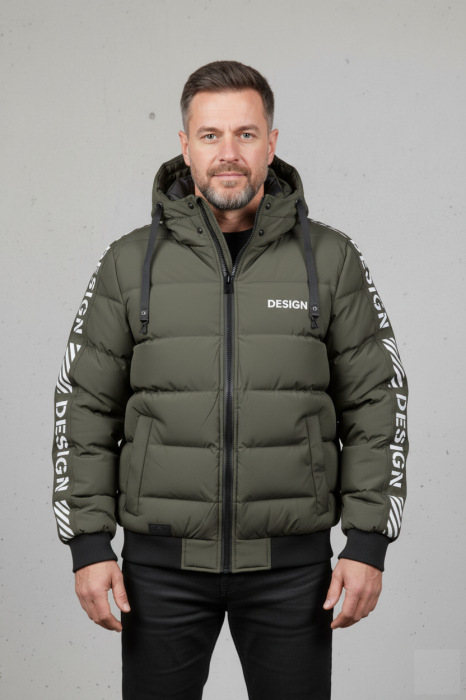 Geaca groasa de iarna barbati, neagra cu gluga detasabila si imprimeu kaki 7951 [1]