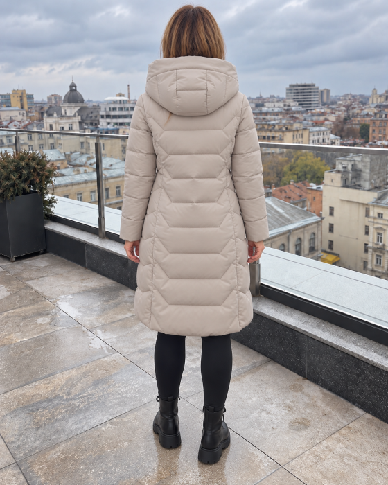 Geaca lunga dama de iarna, matlasata, cu gluga si fermoar, model elegant 8820 Bej [4]