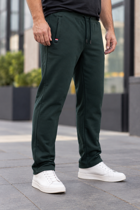 Pantaloni trening barbati, croiala dreapta,cu snur si buzunare, verde inchis Marimi mari [4]