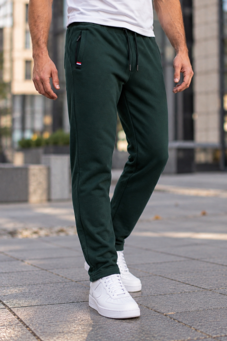 Pantaloni trening barbati, croiala dreapta, talie elastica cu snur si buzunare, verde inchis [3]