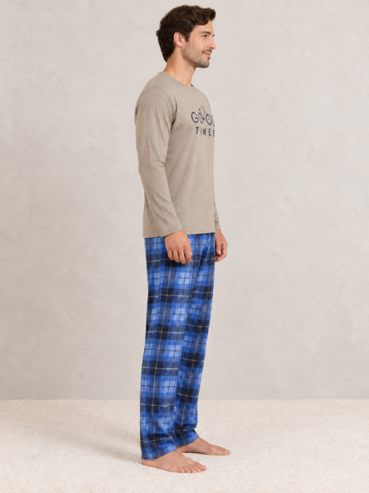 Pijama barbati cu bluza bej maneca lunga si pantaloni albastri in carouri, model Good Times [3]