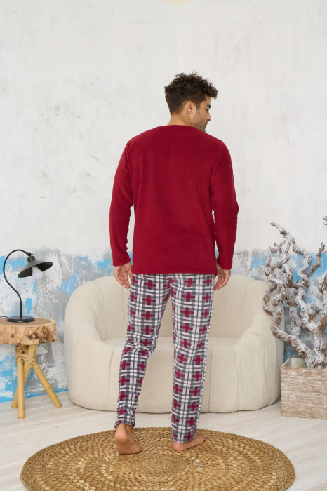 Pijama barbati cocolino, material pufos si calduros, embody.ro [2]