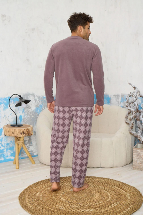 Pijama barbati cocolino, material pufos si calduros, embody.ro [3]