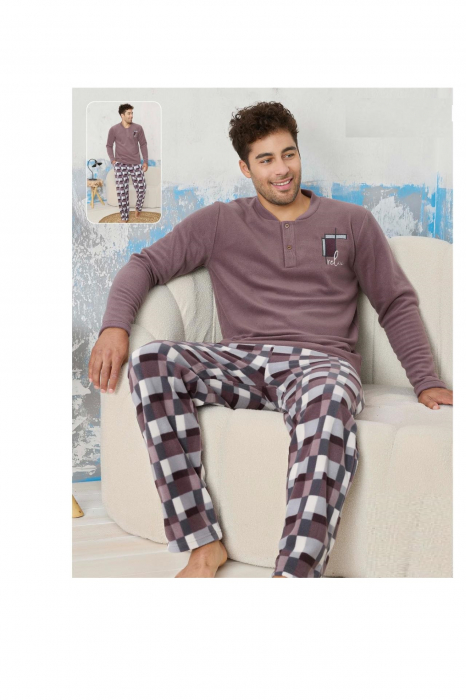 Pijama barbati cocolino, material pufos si calduros, embody.ro [4]