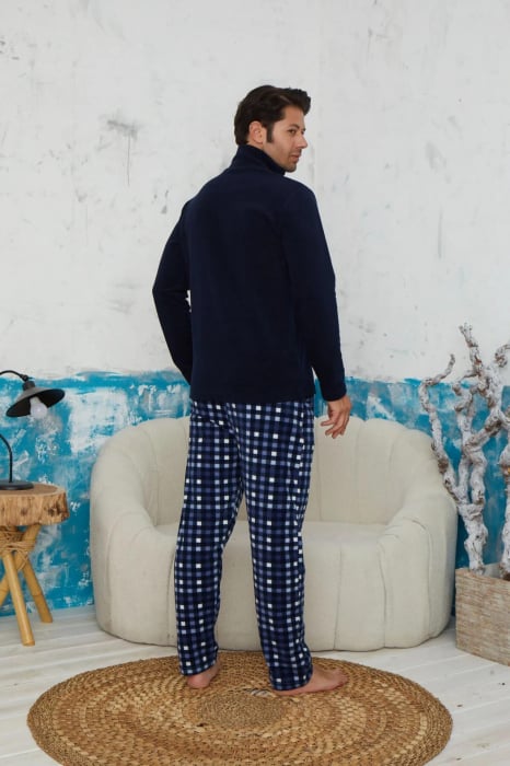Pijama barbati cocolino, material pufos si calduros, need more sleep, bleumarin 9603, embody.ro [2]