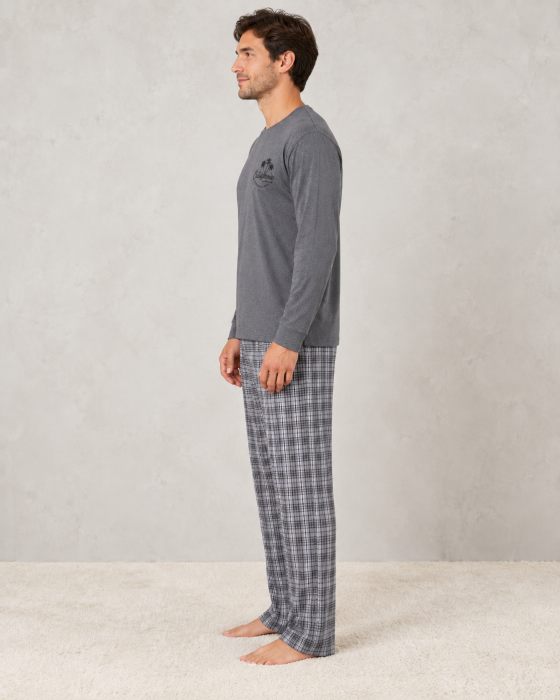 Pijama barbati gri cu bluza maneca lunga si pantaloni in carouri, model California [3]
