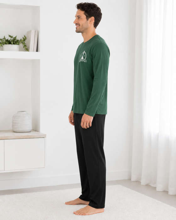 Pijama barbati verde inchis cu pantaloni negri, bluza cu maneca lunga si imprimeu Chess Club [5]