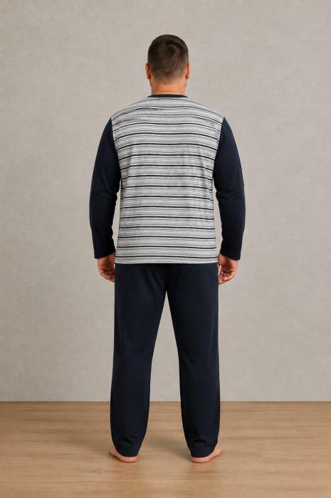Pijama Barbati Marimi Mari din Bumbac, Bluza Gri cu Dungi si Pantaloni Bleumarin [5]
