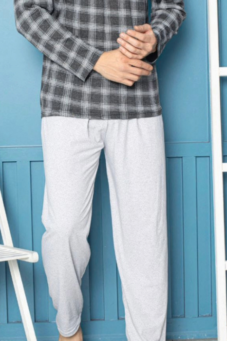 Pijama bumbac barbat, cu maneci si pantaloni lungi, imprimeu carouri, gri deschis, embody.ro [2]