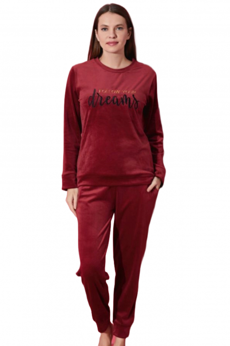 Pijama dama catifea, material moale si delicat, imprimeu Dreams, visiniu embody.ro [4]
