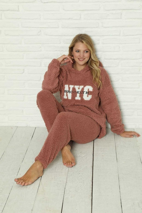 Pijama dama cocolino, pufoasa si calduroasa, cu gluga, maro [4]