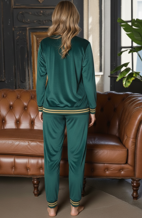 Pijama de Casa Dama, Culoare Verde Smarald, Catifea Moale, Design "Lifestyle" [2]