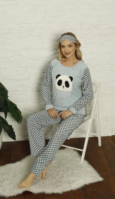 Pijama Dama Pufoasa Tip Fleece cu Panda si Buline - Model Calduros de Iarna [2]