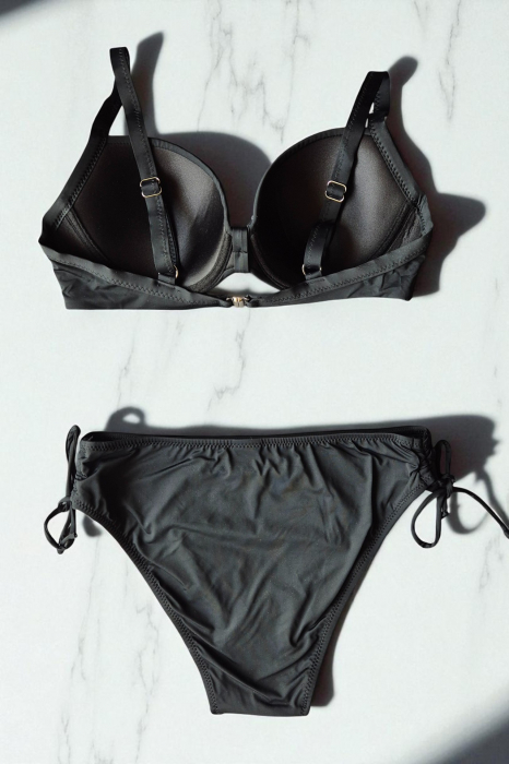 Set Costum Baie Doua piese dama cu aplicatii pe sutien, Diamond Black y9129 [4]