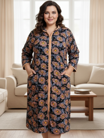 Pijamale - Capot de Dama Elegant din Catifea Calduroasa, Marimi Mari, buzunare si fermoar floral maro