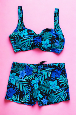 Costum de baie 2 piese, marime mare, cu slipi tip pantaloni scurti, sutien bustiera, albastru, Flowers embody.ro [1]