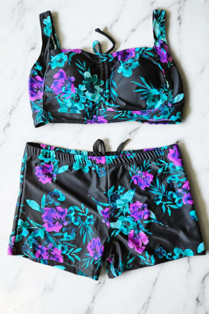 Costum de baie 2 piese, marime mare, cu slipi tip pantaloni scurti, sutien bustiera, negru/turcoaz-embody.ro [1]