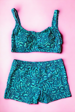 Costum de baie 2 piese, marime mare, slip pantaloni scurti, sutien bustiera, verde, Lora embody.ro [1]
