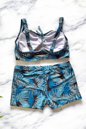Costum de baie 2 piese, marime mare, cu slipi tip pantaloni scurti, sutien bustiera, embody.ro [2]