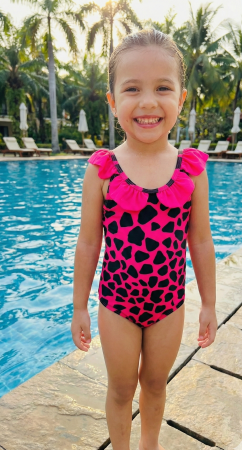 Costume baie copii - Costum de baie fete intreg, cu volane, roz inchis Q302