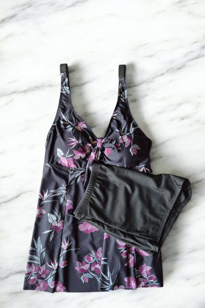 Costum de baie marime mare tip tankini, doua piese, fusta si pantaloni scurti, floral, embody.ro [1]