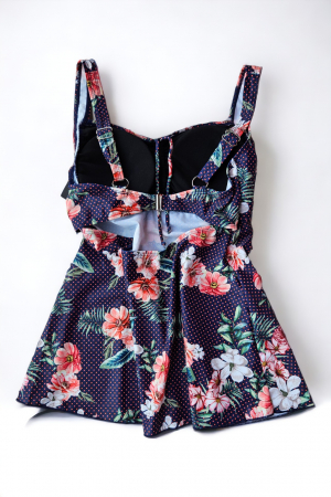 Costum de baie marime mare tip tankini, doua piese, fusta si pantaloni scurti, multicolor, Summer rose, embody.ro [2]