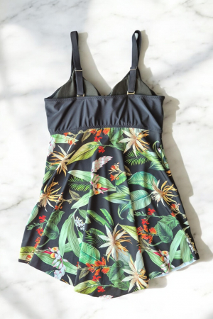Costum de baie marime mare tip tankini, doua piese, fusta si pantaloni scurti, multicolor, Kira , embody.ro [1]