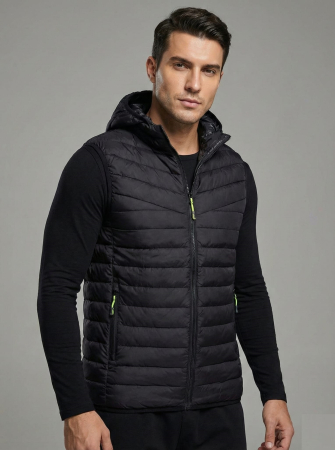 Geci si veste barbati - Vesta Barbati Neagra din Fas cu Gluga detasabila si Buzunare cu Fermoar - Model Matlasat s501