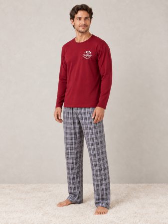 Pijamale barbati bumbac - Pijama barbati cu bluza bordo si pantaloni gri in carouri - pijama lunga confortabila pentru casa si somn