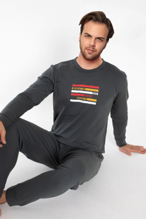 Pijama bumbac barbat, cu maneci si pantaloni lungi, imprimeu manhattan, gri inchis, embody.ro [1]