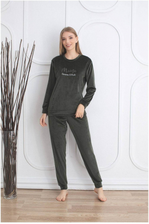 Pijamale dama bumbac - Pijama dama catifea, material moale si delicat, imprimeu uni, roz pudra, embody.ro