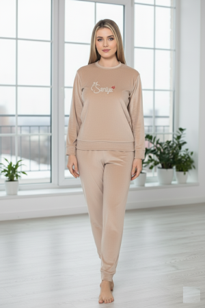 Pijamale dama - Pijama dama catifea, material moale si delicat, imprimeu uni, bej 88