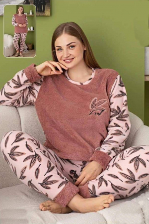 Pijama dama cocolino batal-marime mare, pufoasa si calduroasa embody.ro [0]