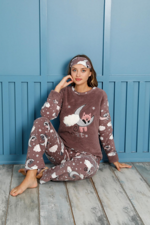 Pijama dama cocolino, pufoasa si calduroasa, imprimeu pisicuta somnoroasa, maro [1]