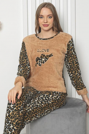 Pijama dama cocolino, pufoasa si calduroasa, imprimeu animal print Love, maro [3]