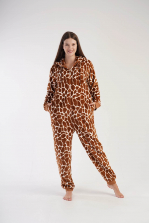 Pijamale salopeta dama - Pijama dama intreaga, tip salopeta , pufoasa, inchidere fermoar si gluga, maro, embody.ro