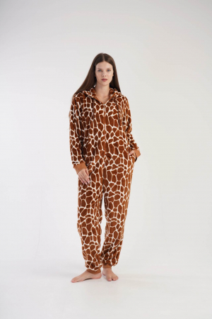 Pijama dama intreaga, tip salopeta , pufoasa, inchidere fermoar si gluga, maro, embody.ro [1]