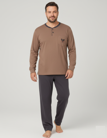 Pijama lunga bumbac interlock pentru barbati, marime mare, maro 3018 Pijama lunga bumbac interlock pentru barbati, marime mare, maro 3018