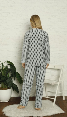 Pijama Dama Pufoasa Tip Fleece cu Panda si Buline - Model Calduros de Iarna [2]