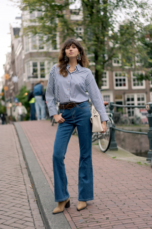 Blugi si pantaloni - Blugi dama evazati Oraije albastru inchis B-JD292F-6